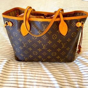 Louis Vuitton neverfull pm